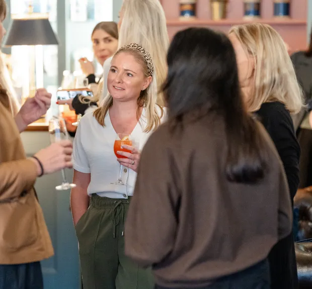Apothecaries Hall Drinks Reception in the Champagne Bar